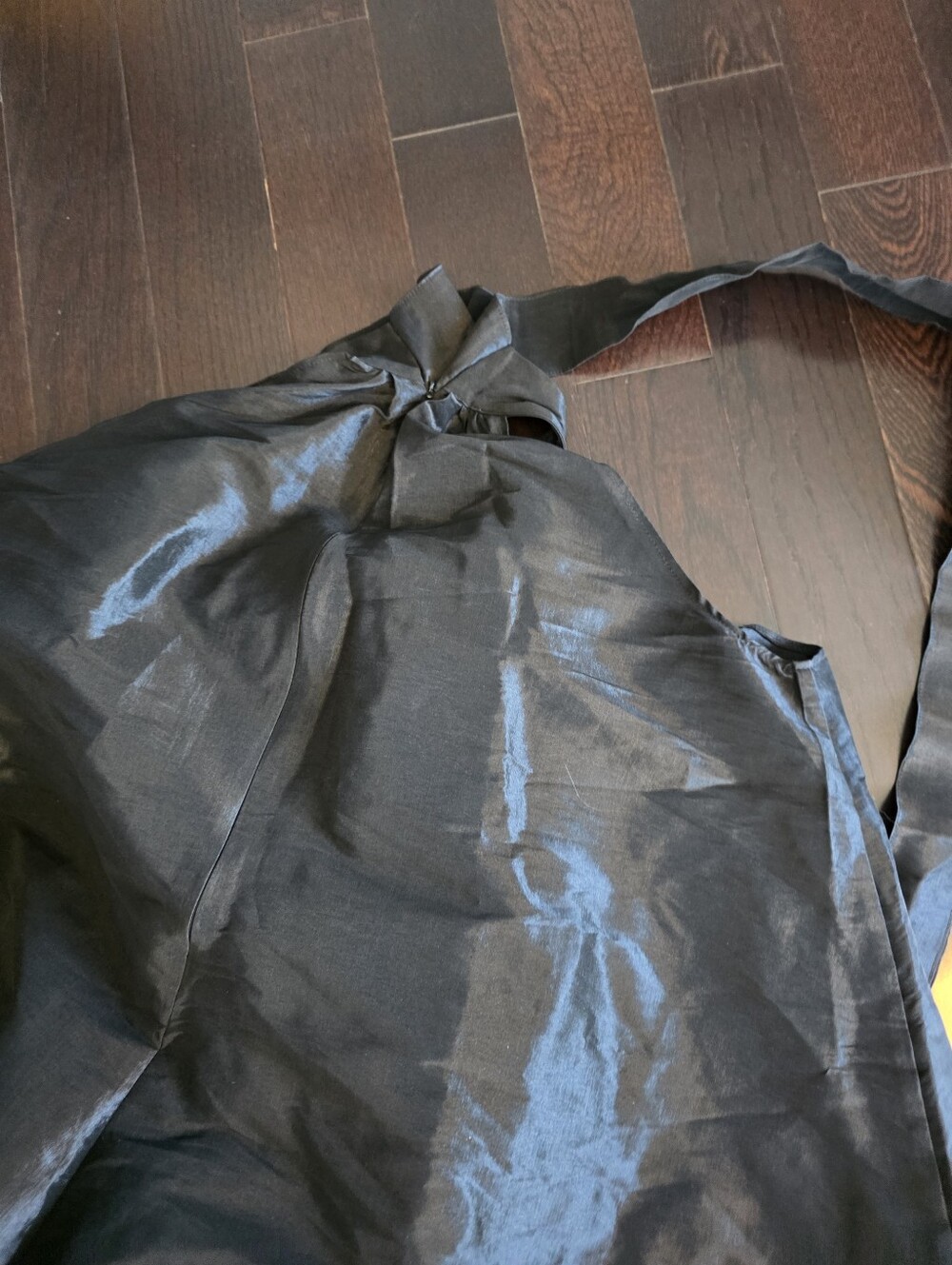 Elegant Black Halter Jumpsuit with Bow Neck - Picture 7 of 7